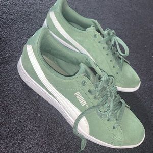 Brand New Puma Sneakers
